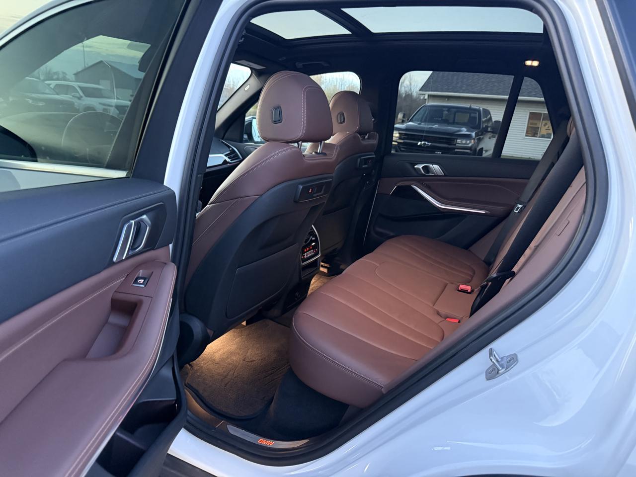 BMW X5 xDrive40i Sports Activity Vehicle 2020