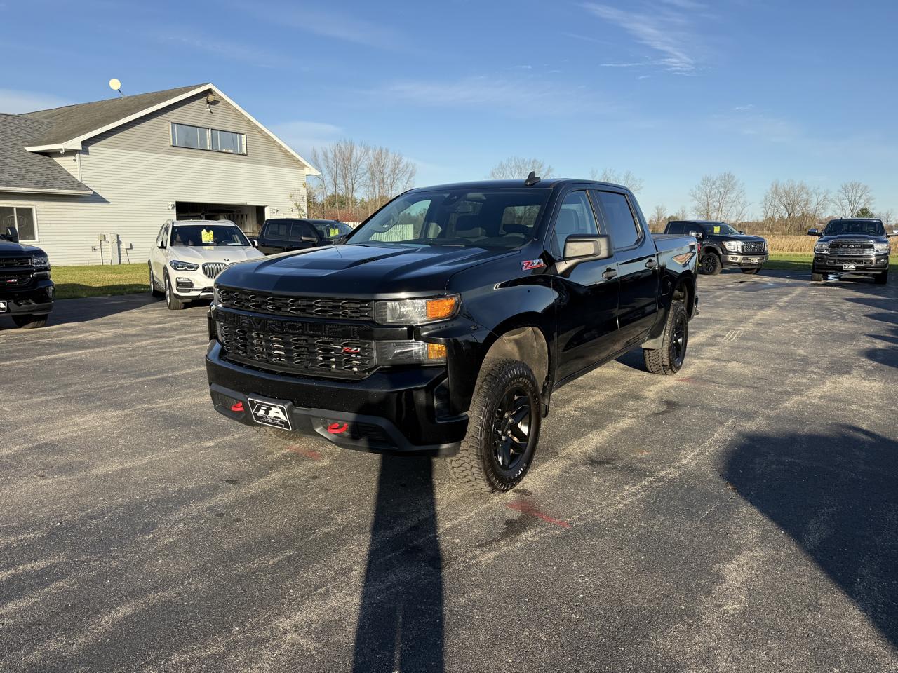 Chevrolet Silverado 1500 LTD 4WD Crew Cab 147" Custom Trail Boss 2022