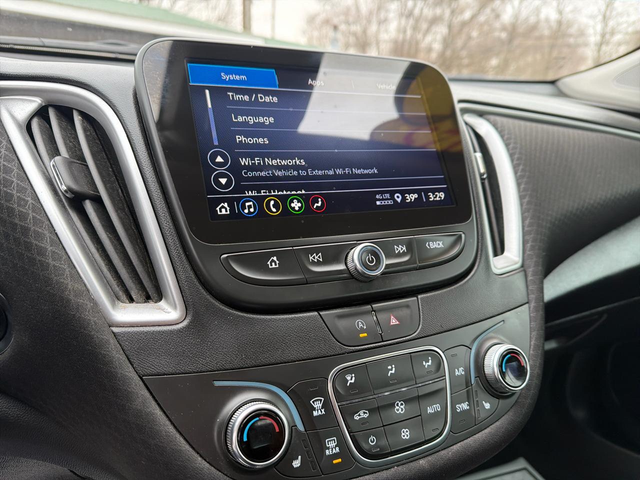 Chevrolet Malibu  2025