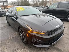 2022 Kia K5 