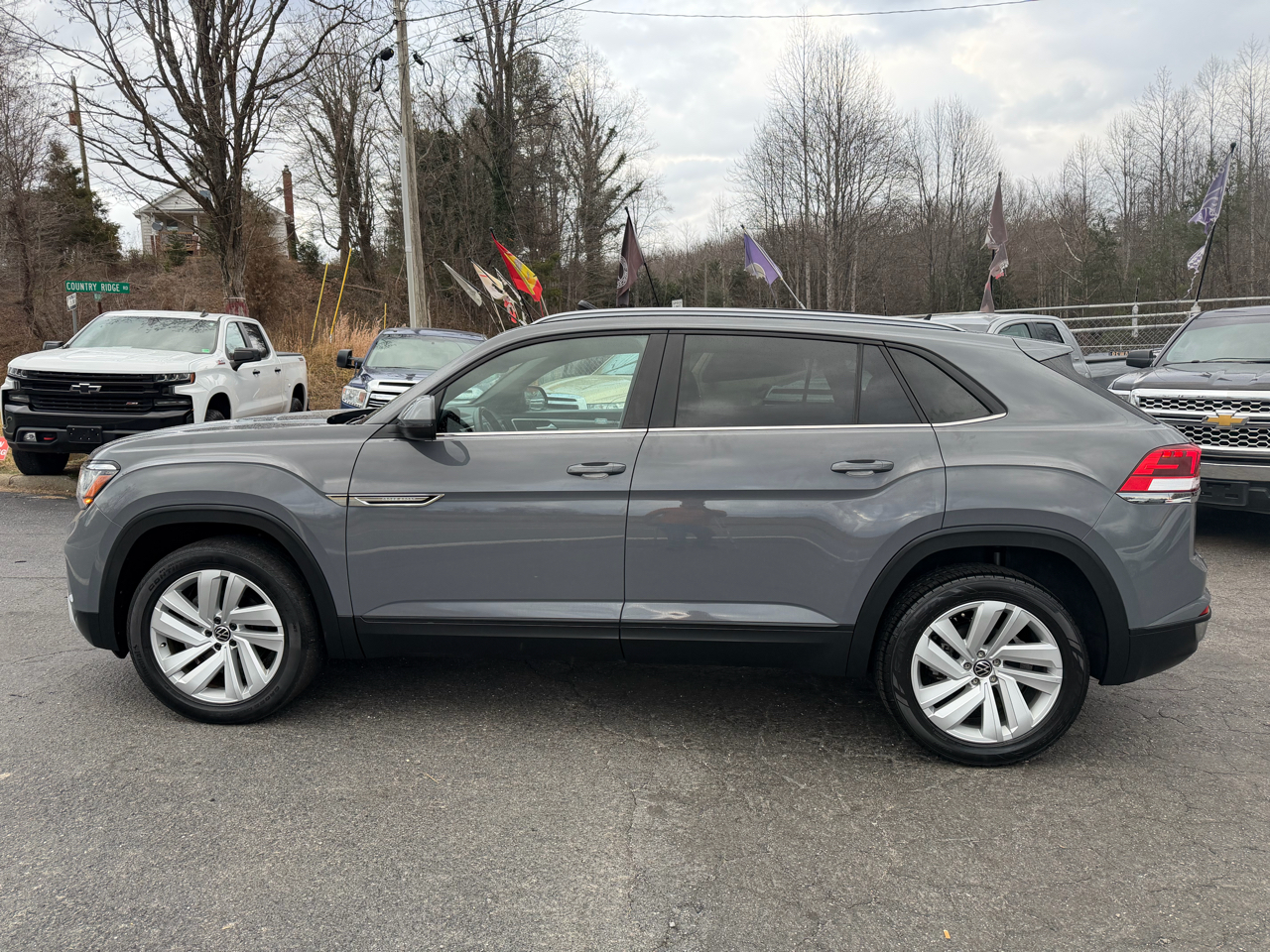 Volkswagen Atlas Cross Sport SE 2021