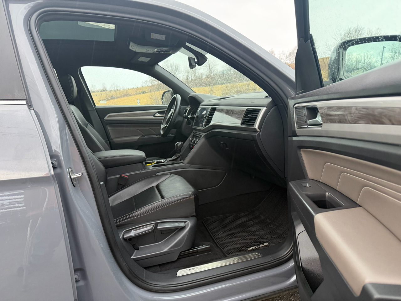 Volkswagen Atlas Cross Sport SE 2021