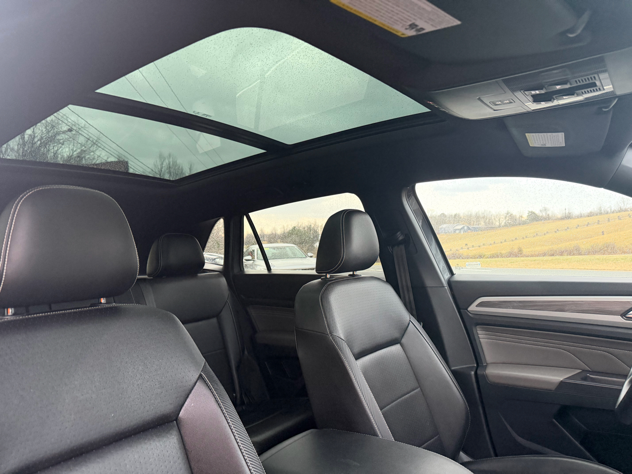 Volkswagen Atlas Cross Sport SE 2021