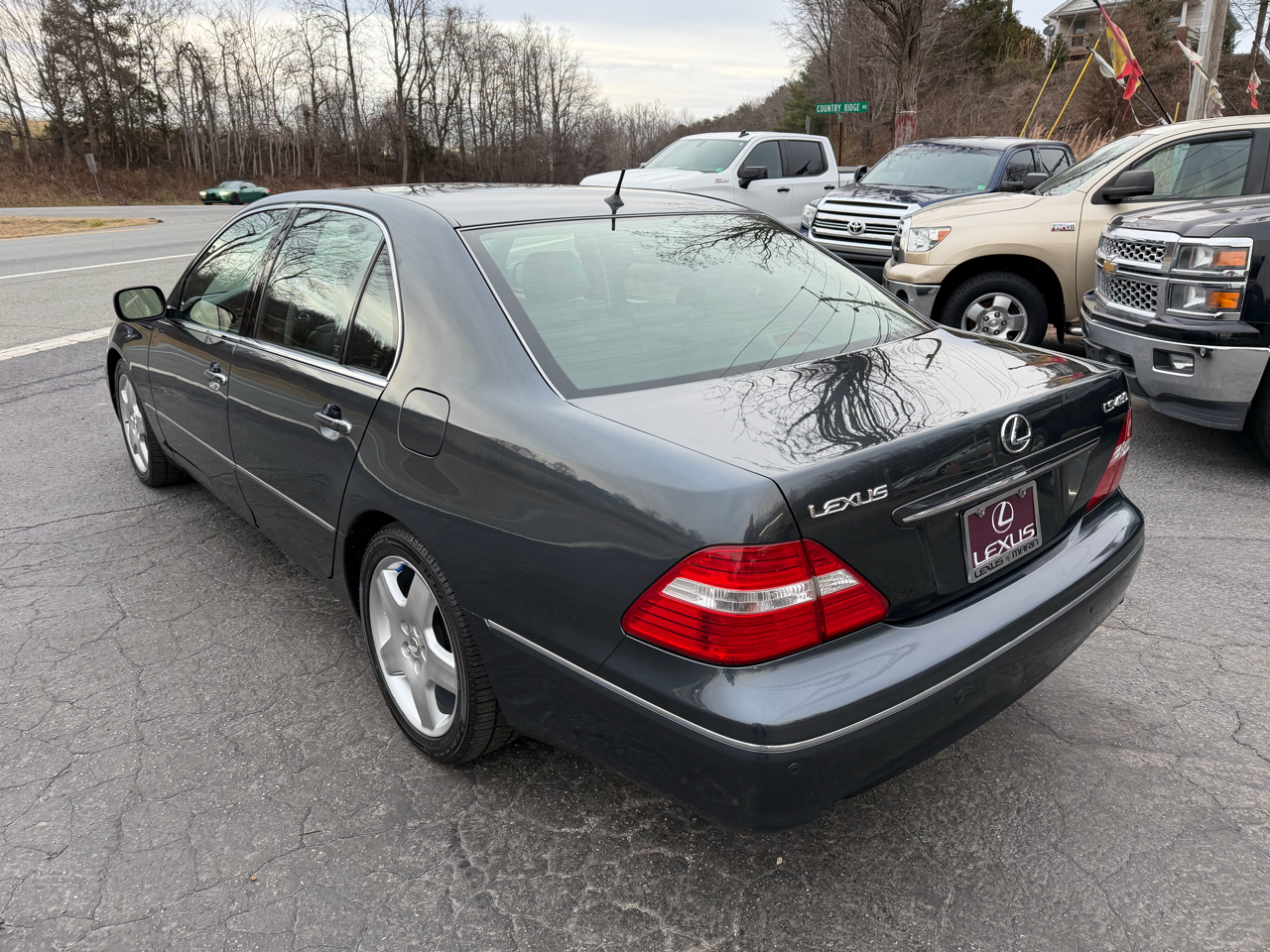 Lexus LS 430 4dr Sdn 2005