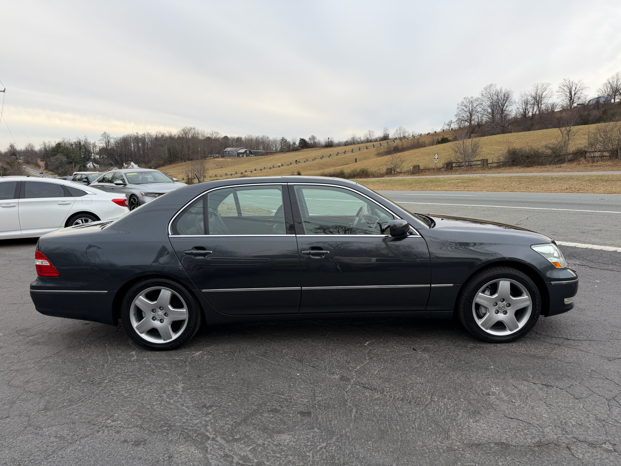 Lexus LS 430 4dr Sdn 2005