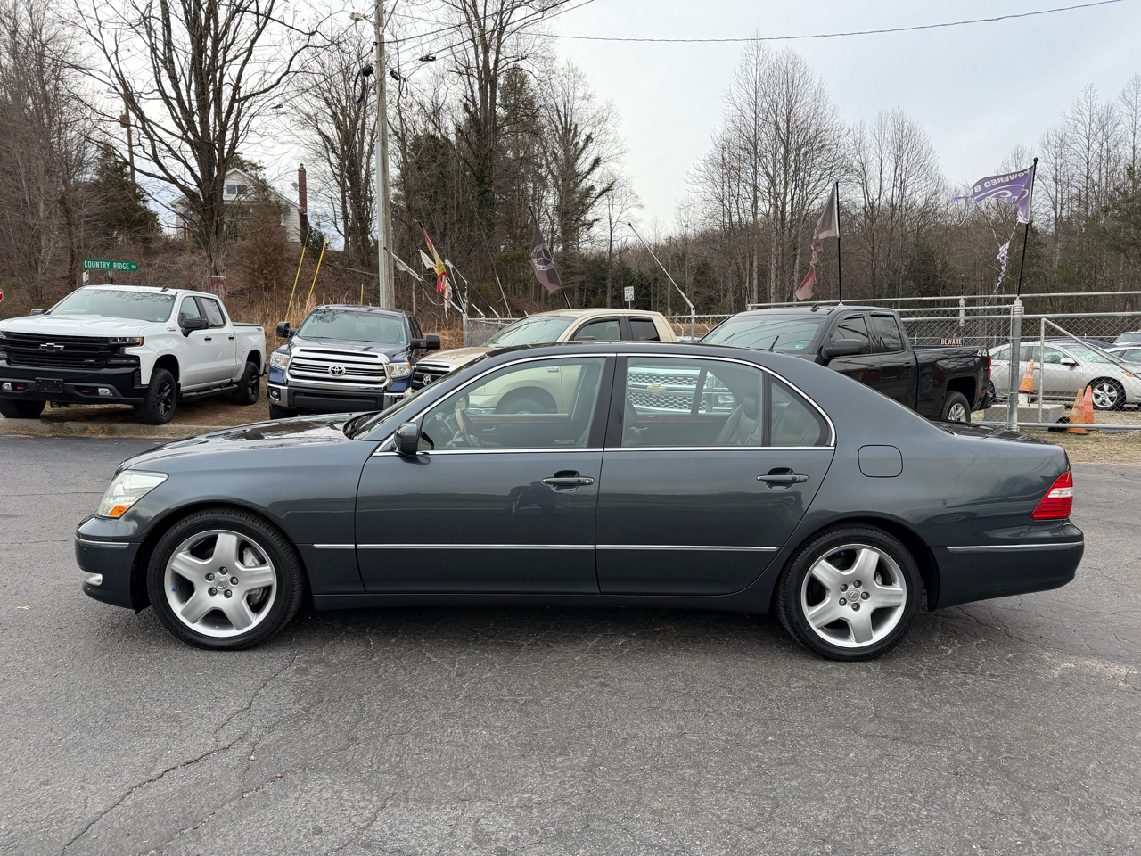 Lexus LS 430 4dr Sdn 2005