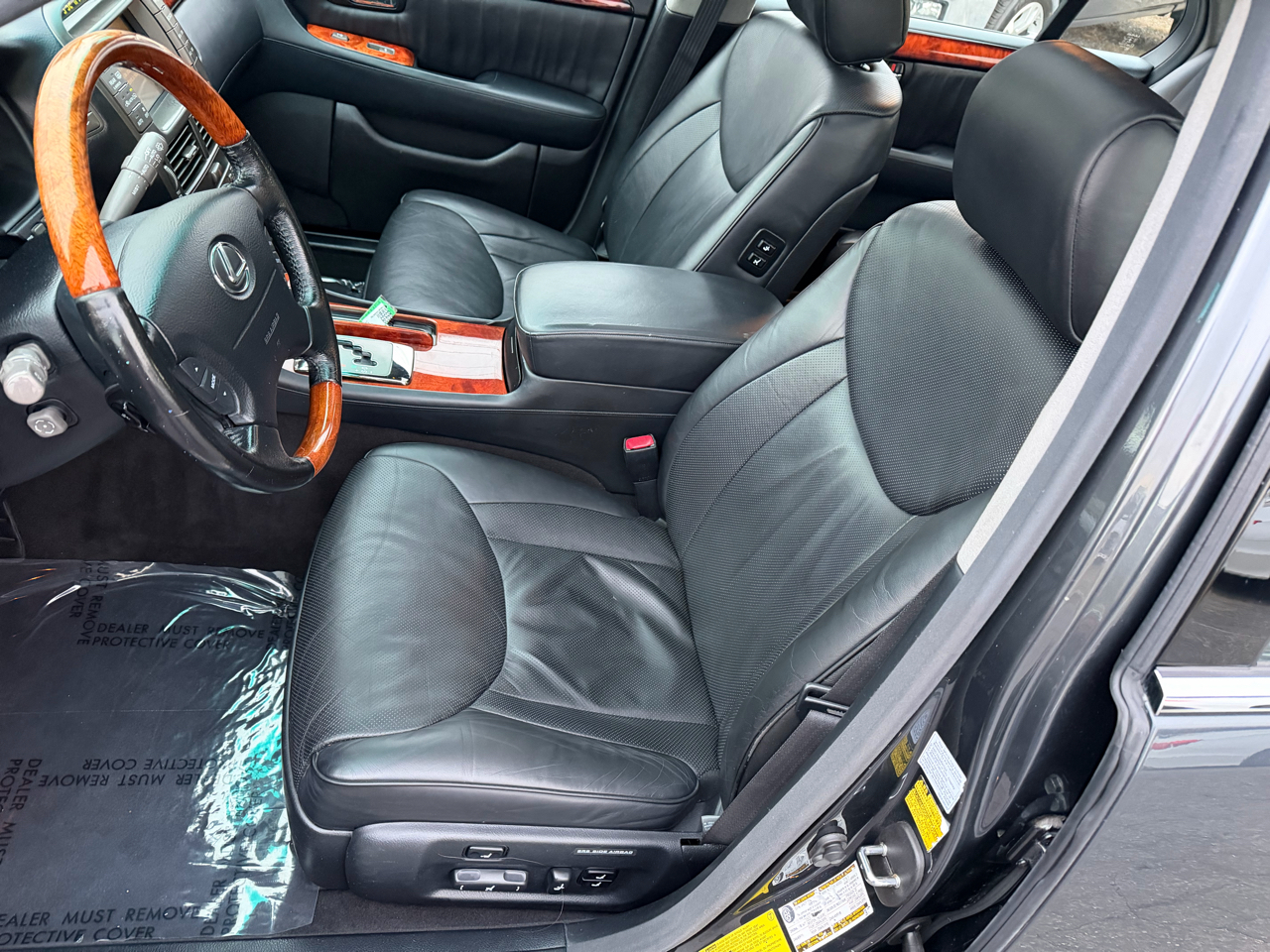 Lexus LS 430 4dr Sdn 2005