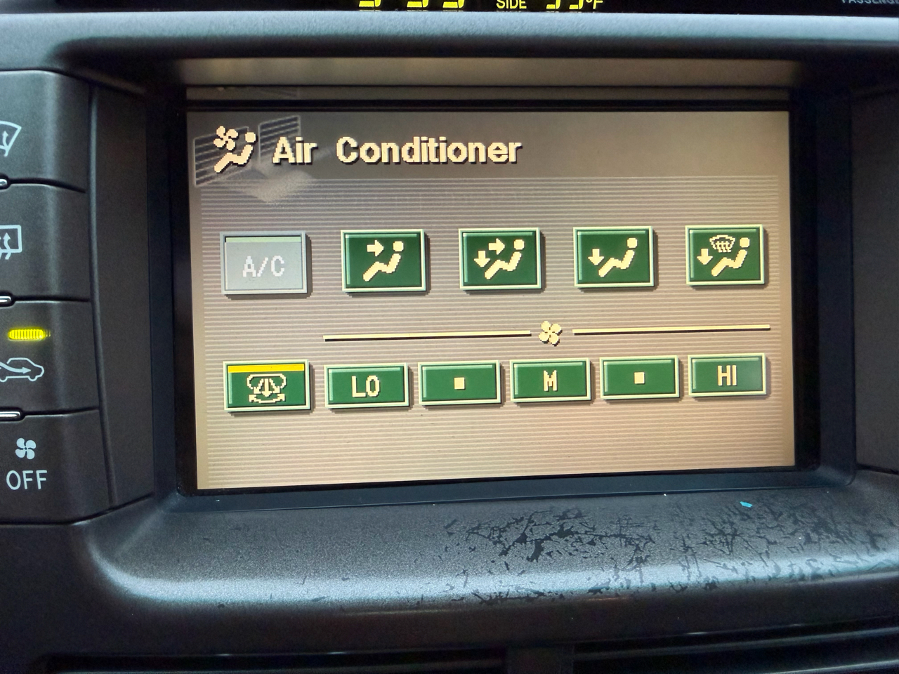 Lexus LS 430 4dr Sdn 2005