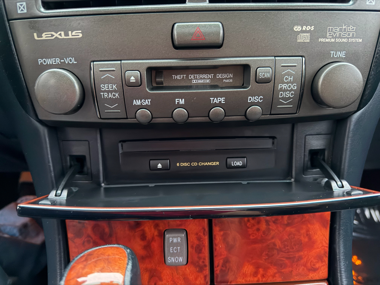 Lexus LS 430 4dr Sdn 2005