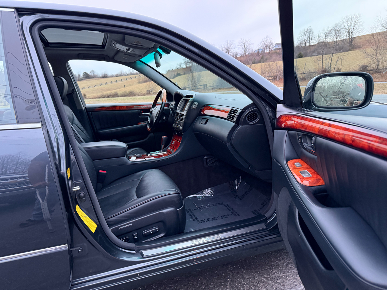 Lexus LS 430 4dr Sdn 2005