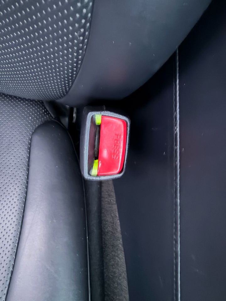 Lexus LS 430 4dr Sdn 2005