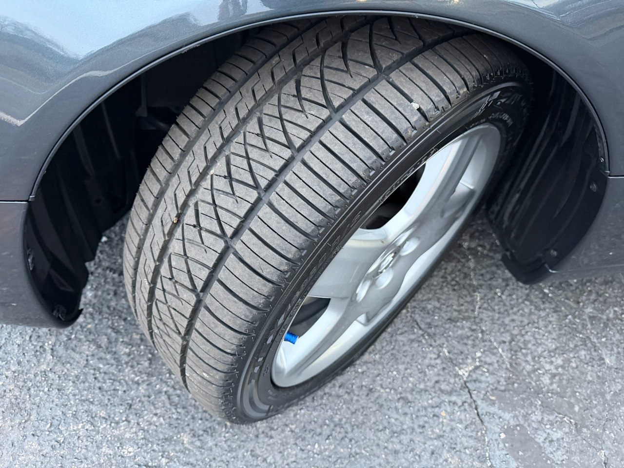 Lexus LS 430 4dr Sdn 2005