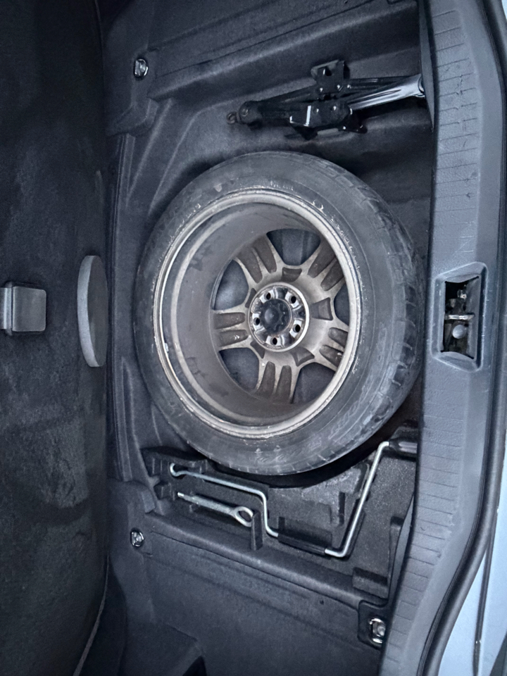 Lexus LS 430 4dr Sdn 2005