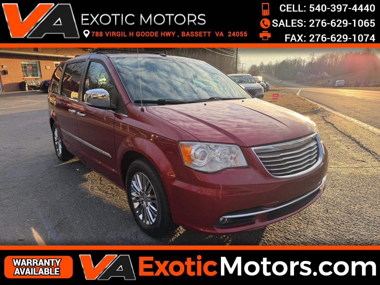 Chrysler Town & Country Limited Platinum 2011