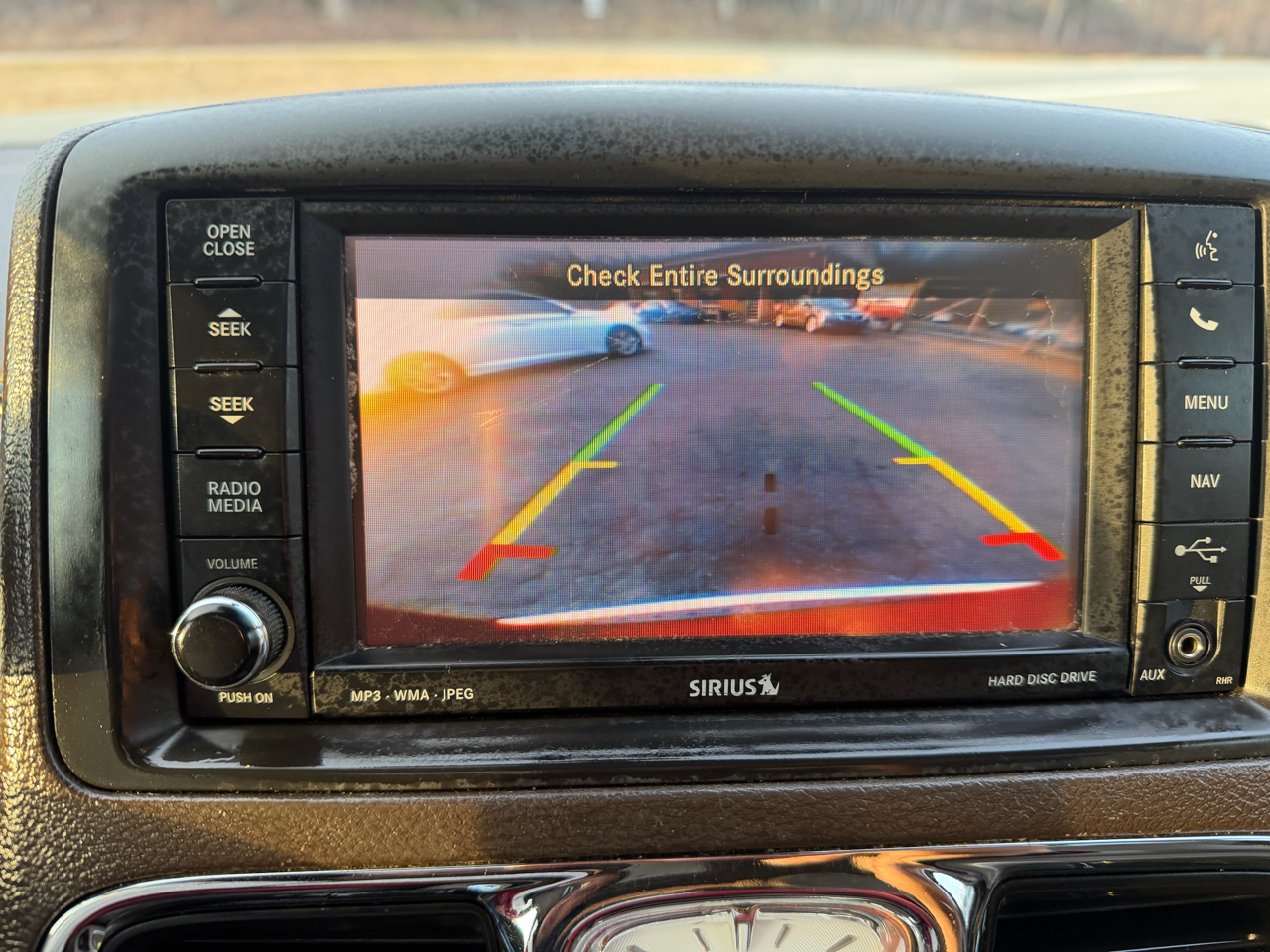 Chrysler Town & Country Limited Platinum 2011