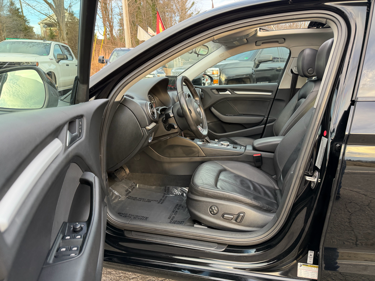 Audi A3 1.8T Premium Plus FWD S tronic 2015