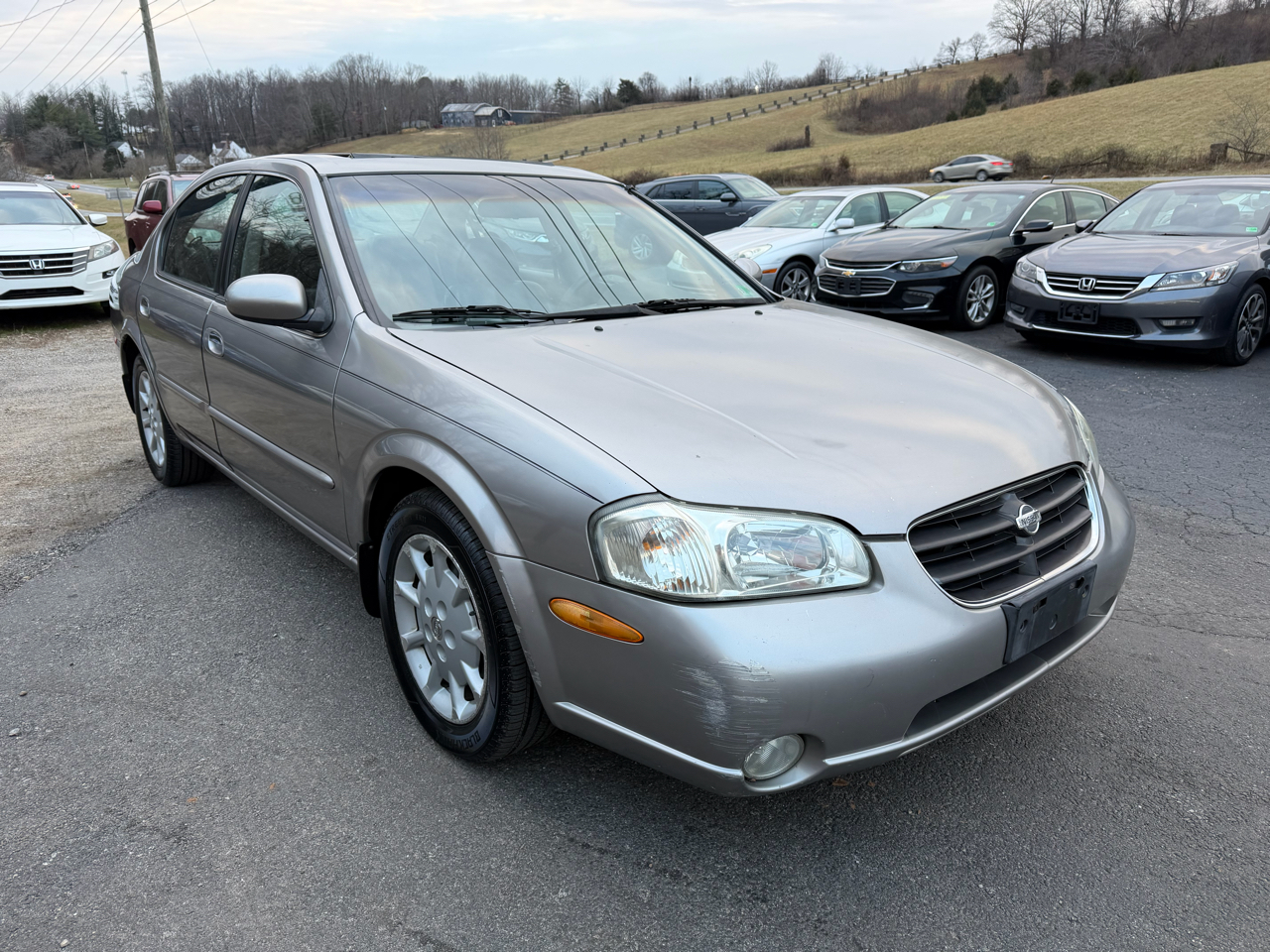 Nissan Maxima GLE 2000
