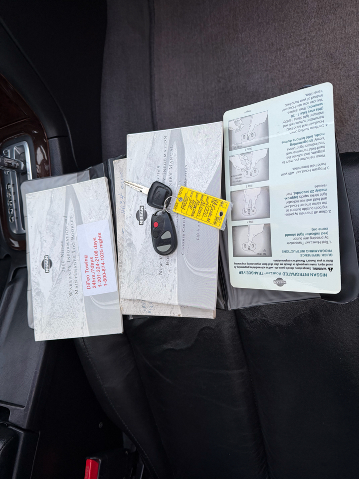 Nissan Maxima GLE 2000