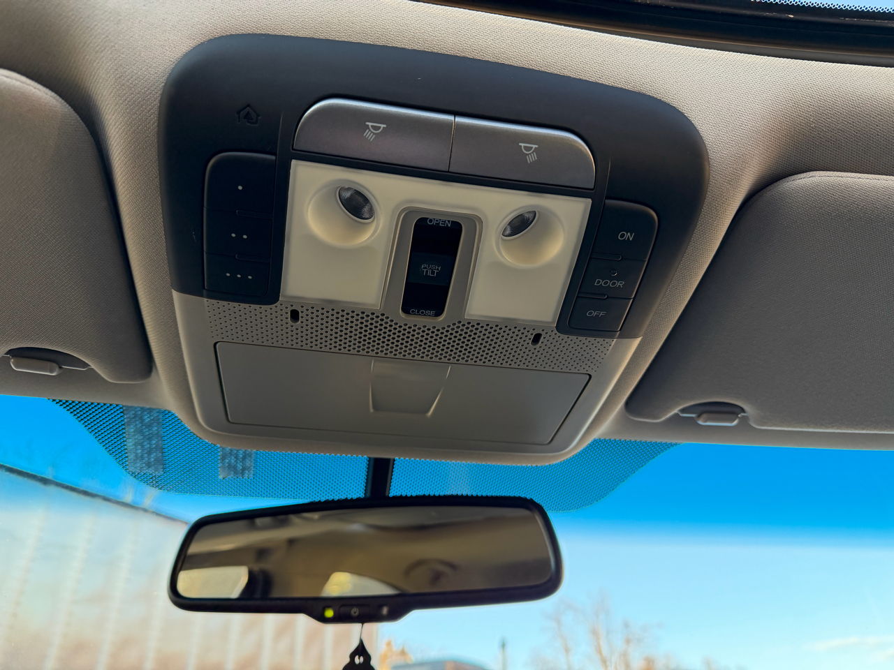 Acura TL 4dr Sdn Auto SH-AWD Tech 2012