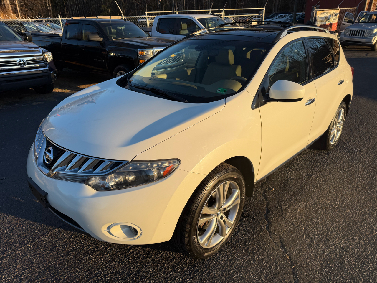 Nissan Murano LE AWD 2010
