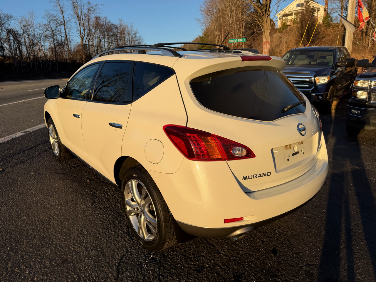Nissan Murano LE AWD 2010