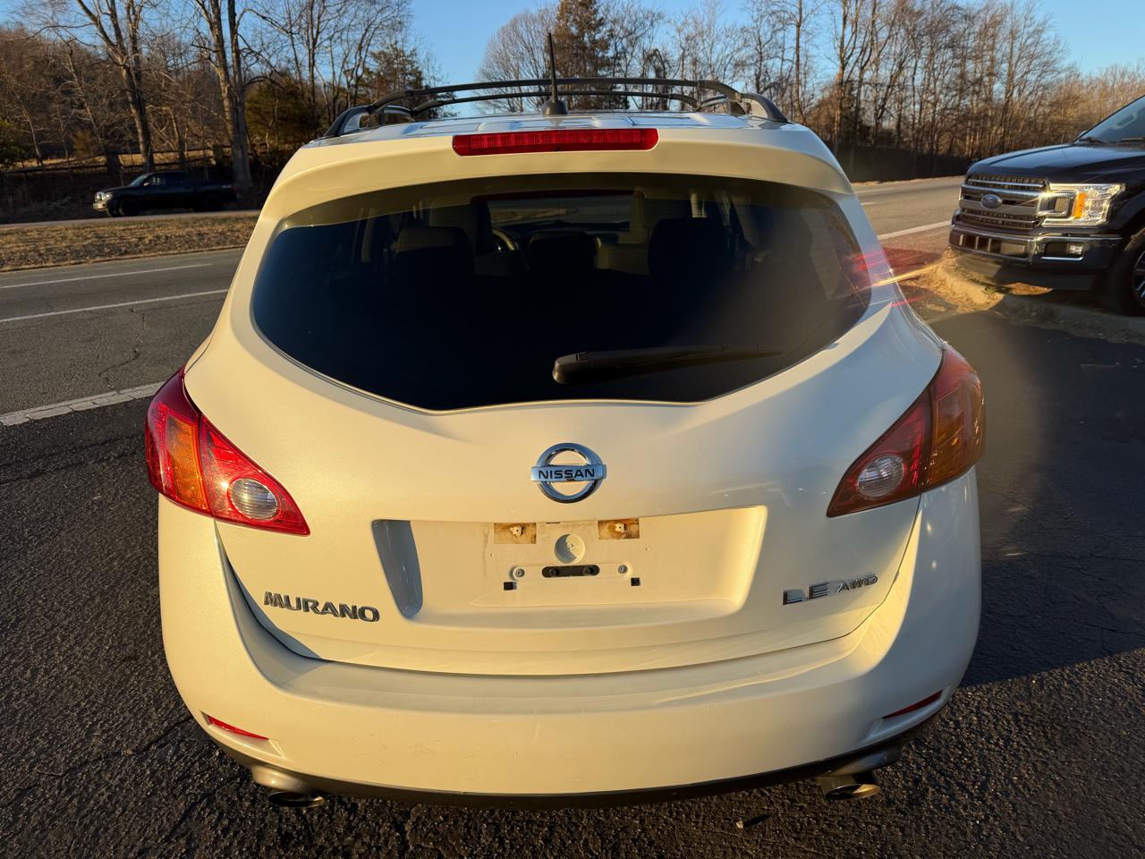 Nissan Murano LE AWD 2010
