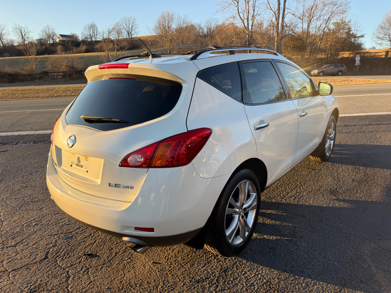 Nissan Murano LE AWD 2010