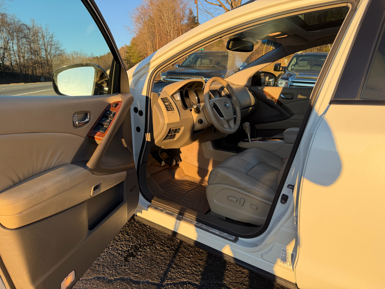 Nissan Murano LE AWD 2010