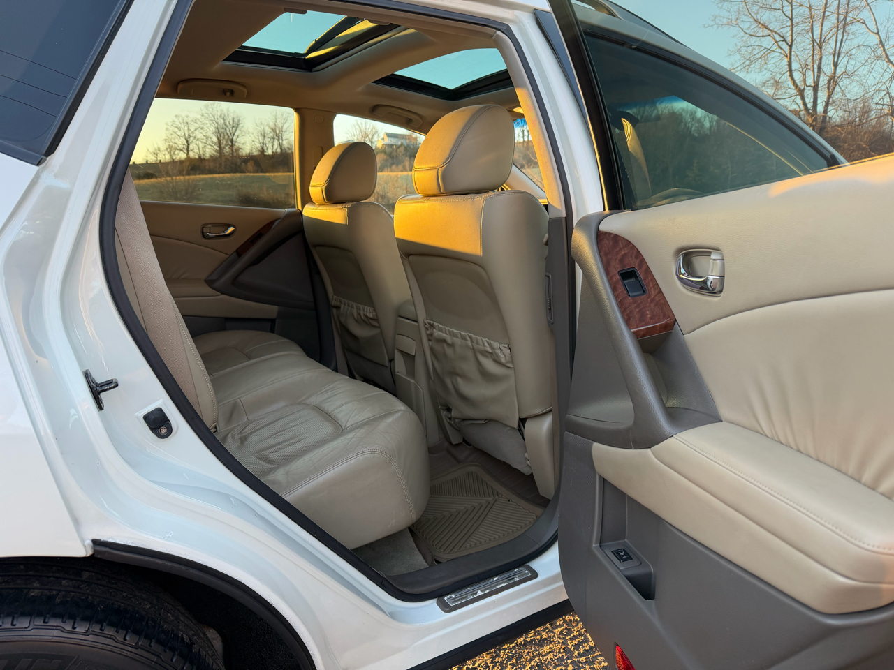 Nissan Murano LE AWD 2010