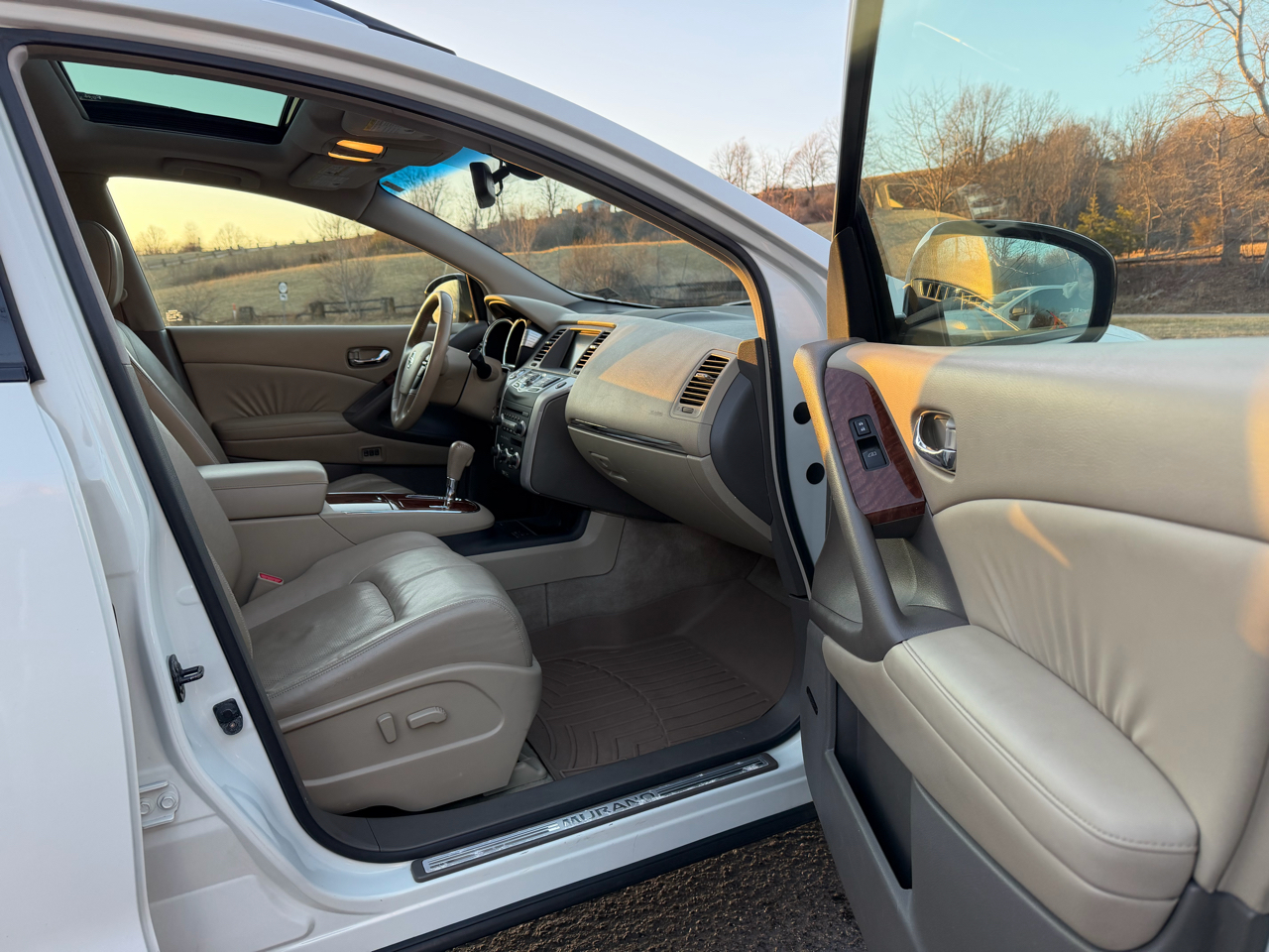 Nissan Murano LE AWD 2010