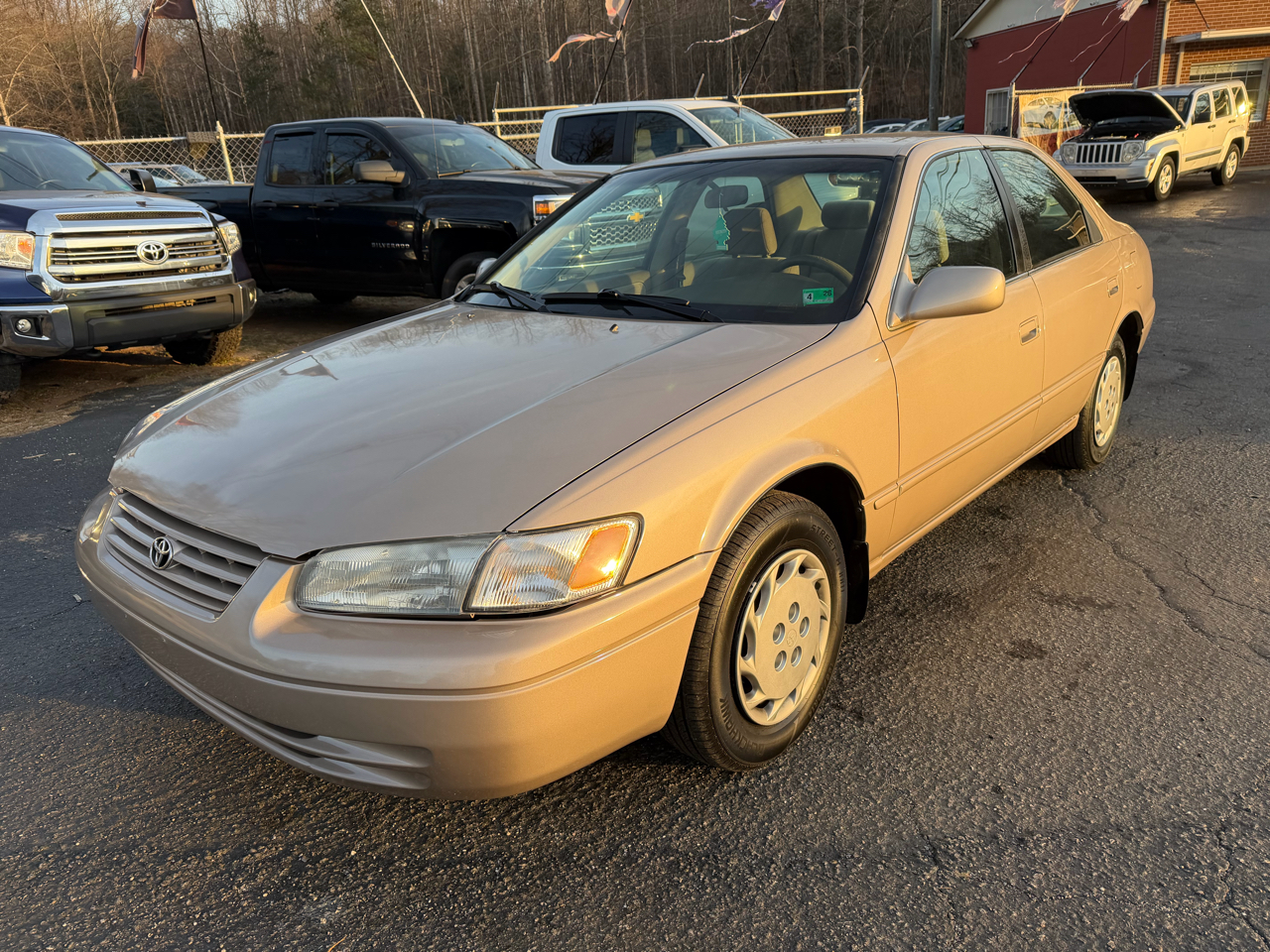 Toyota Camry LE 1997