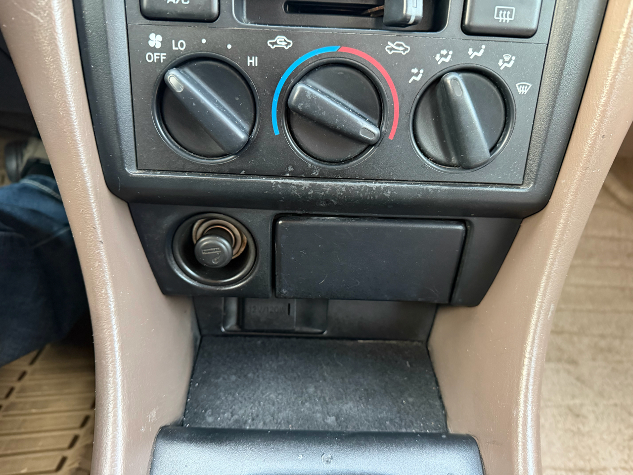 Toyota Camry LE 1997