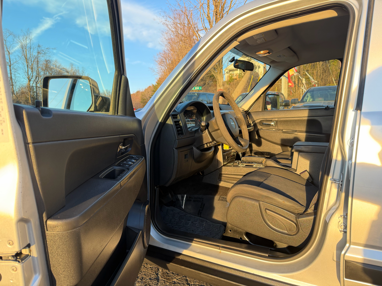 Jeep Liberty 4WD 4dr Sport 2009