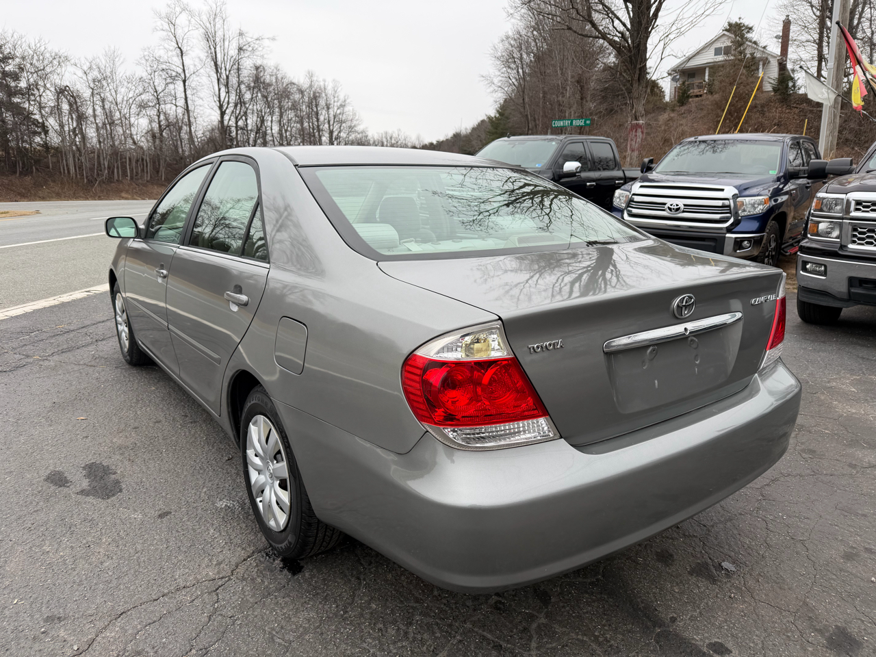 Toyota Camry LE 2006