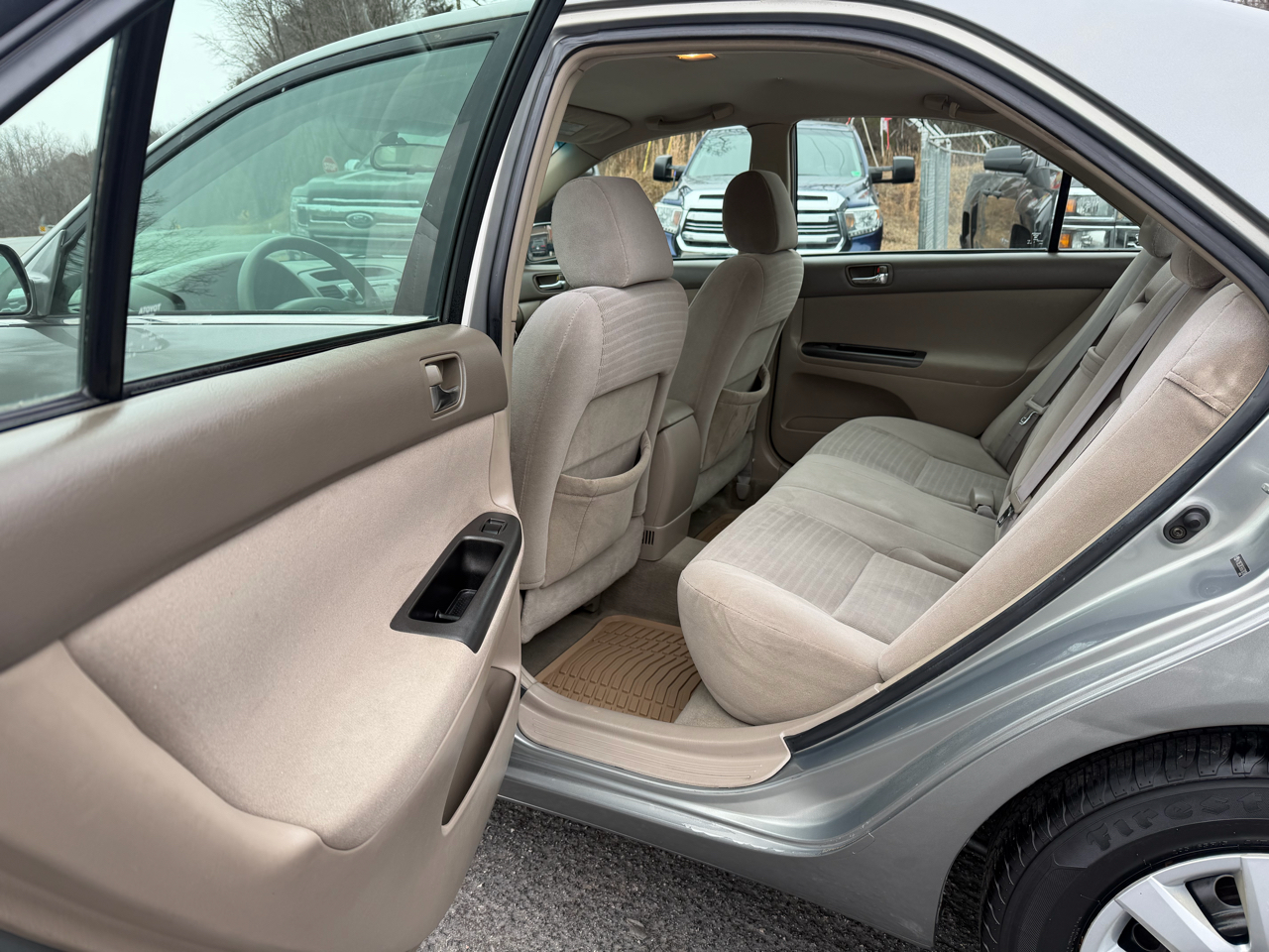 Toyota Camry LE 2006