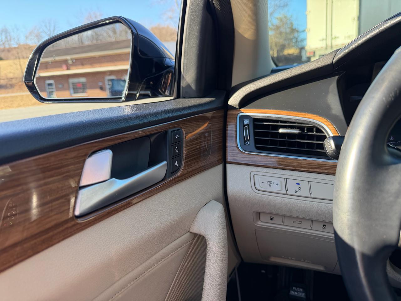 Hyundai Sonata 2.4L 2015