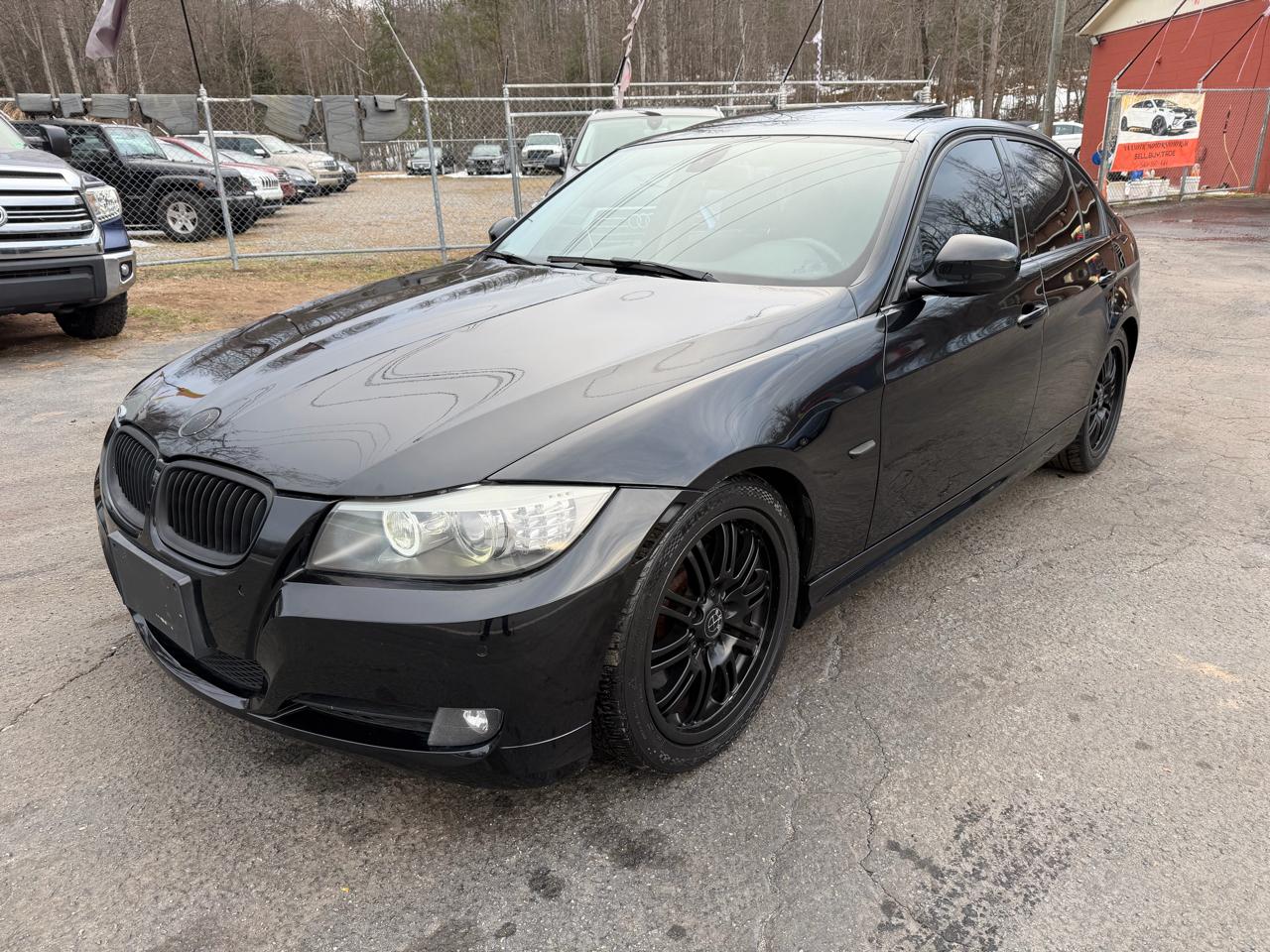 BMW 3 Series 4dr Sdn 335i RWD 2010