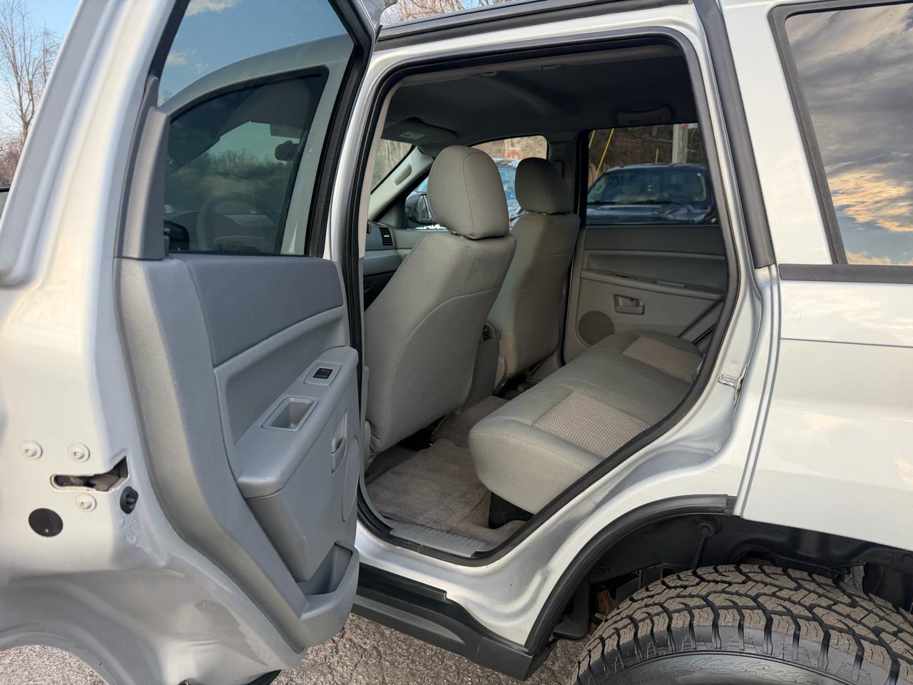 Jeep Grand Cherokee 4WD 4dr Laredo 2007