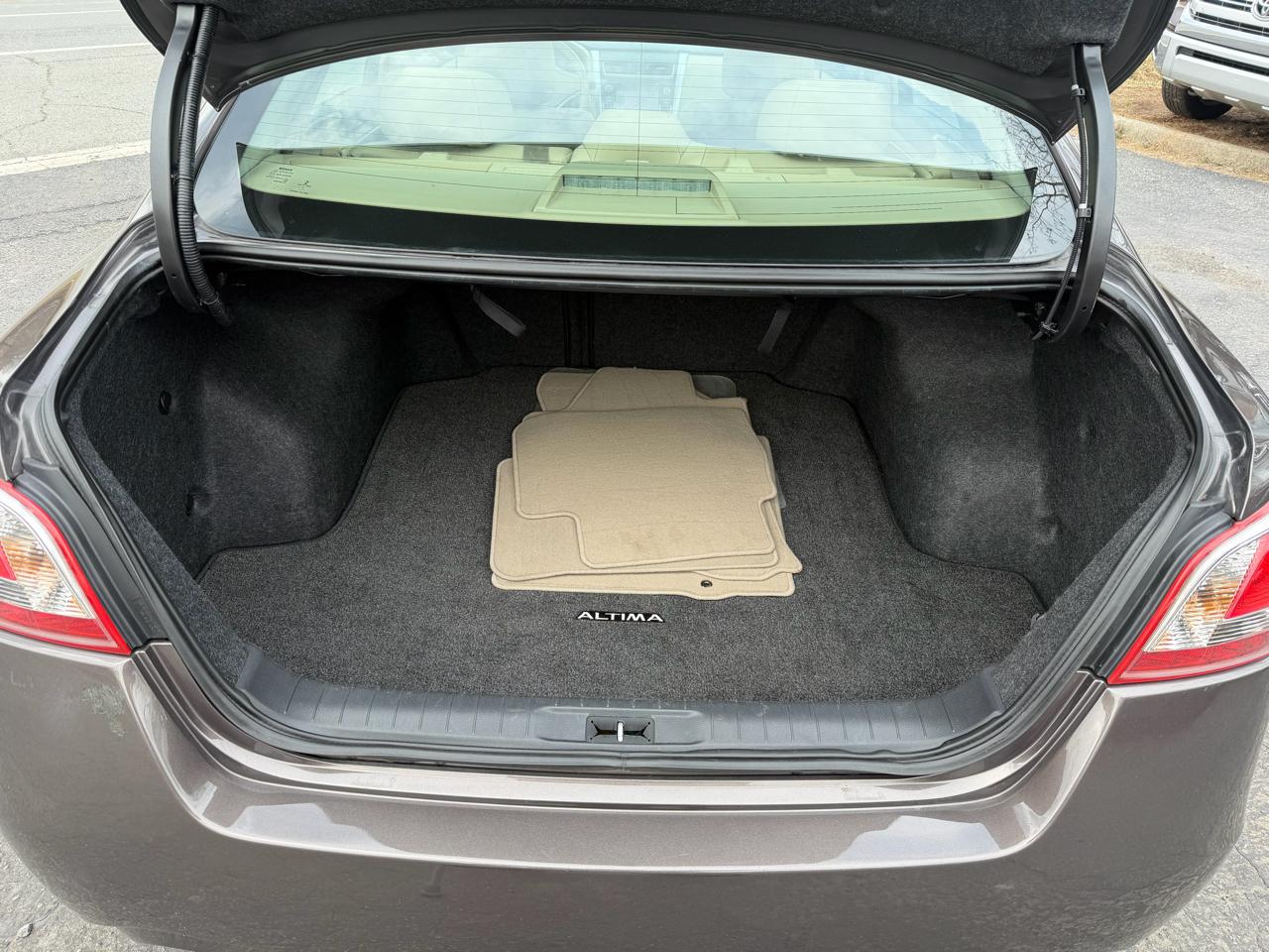 Nissan Altima SL 2013