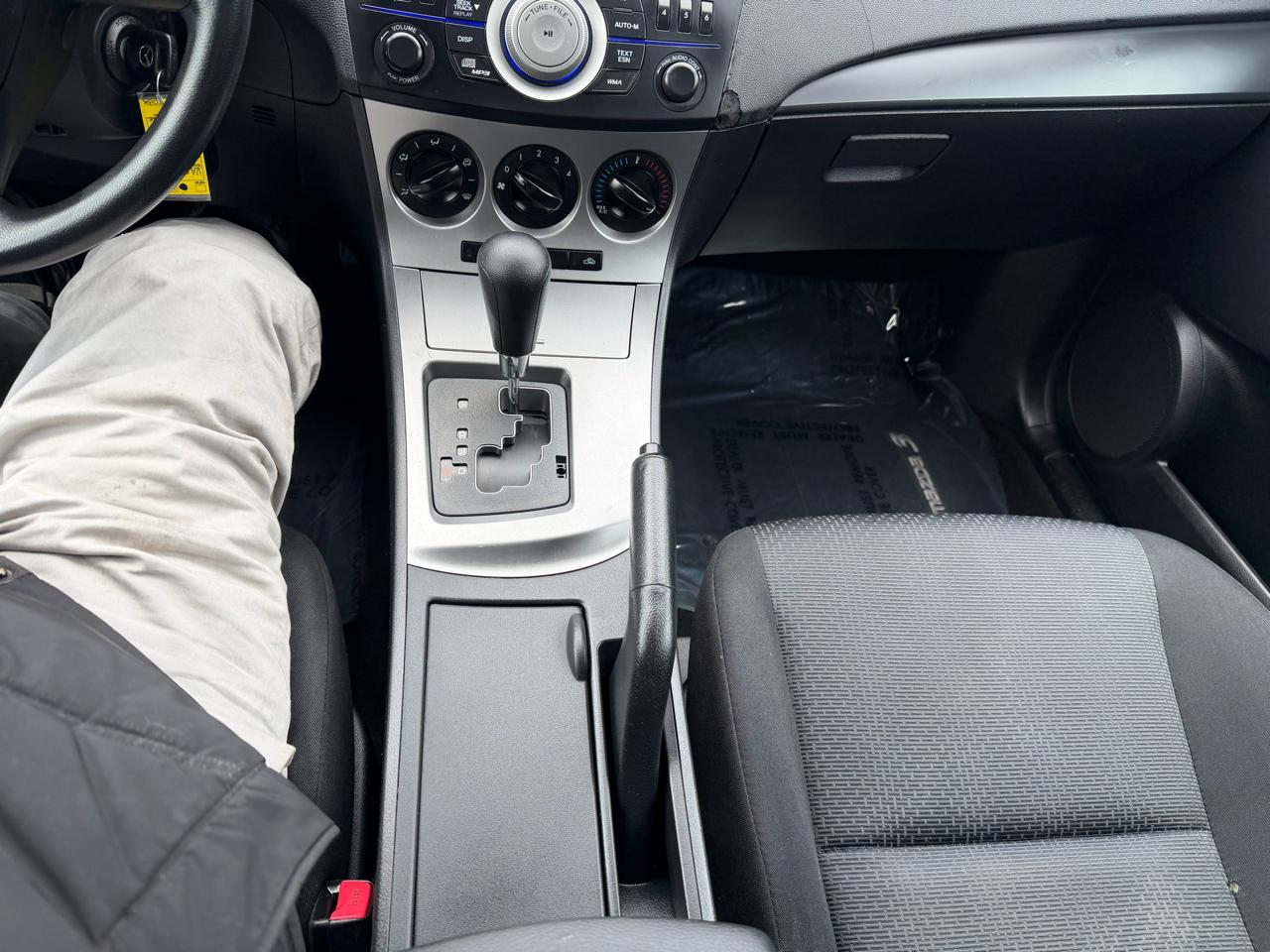 Mazda MAZDA3 4dr Sdn Auto i Sport 2010