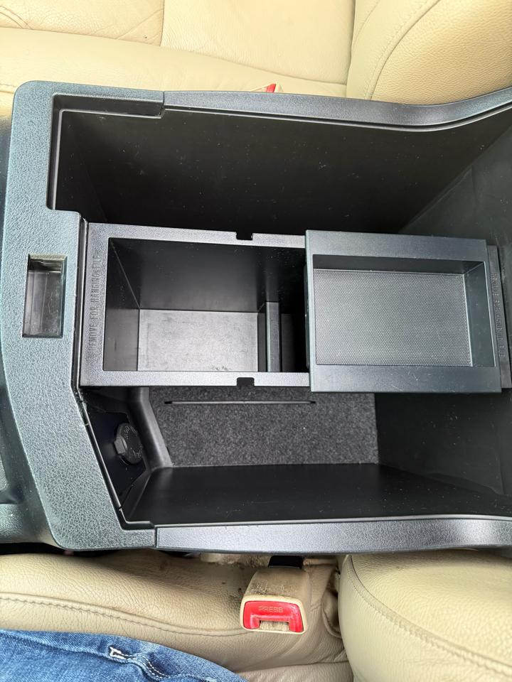 Toyota Sequoia Limited 2013