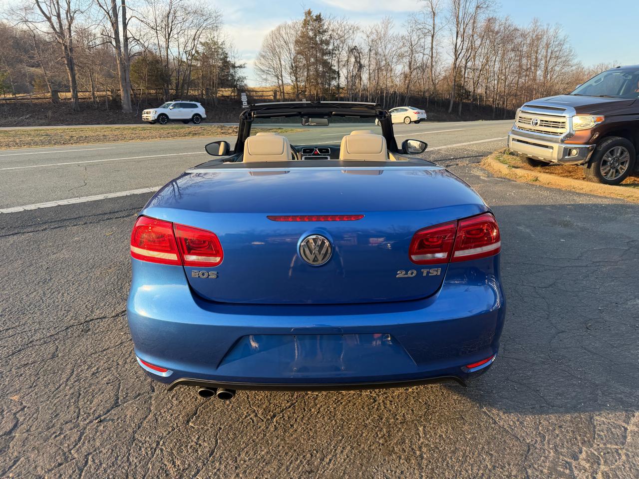 Volkswagen Eos 2dr Convertible DSG 2.0T 2012