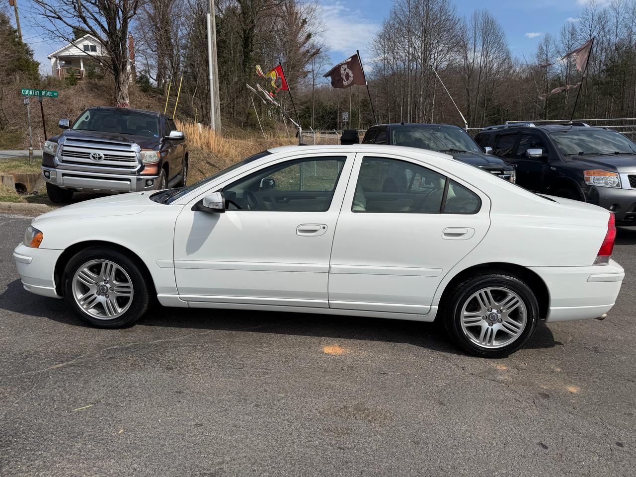 Volvo S60 4dr Sdn 2.5T FWD 2008