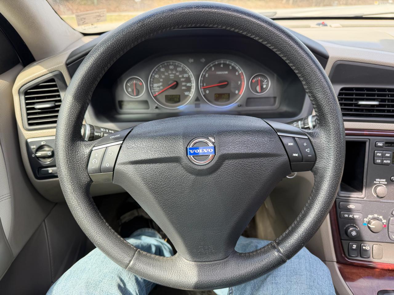 Volvo S60 4dr Sdn 2.5T FWD 2008