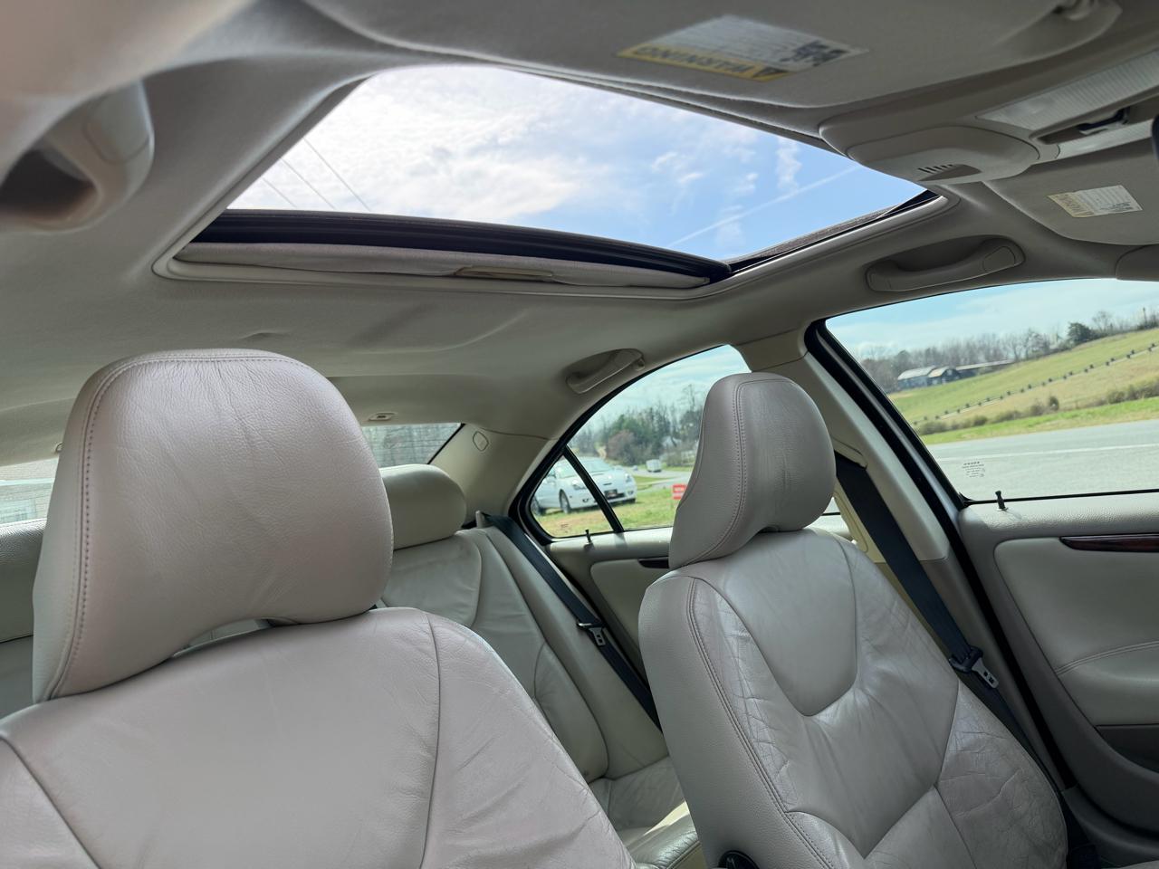 Volvo S60 4dr Sdn 2.5T FWD 2008