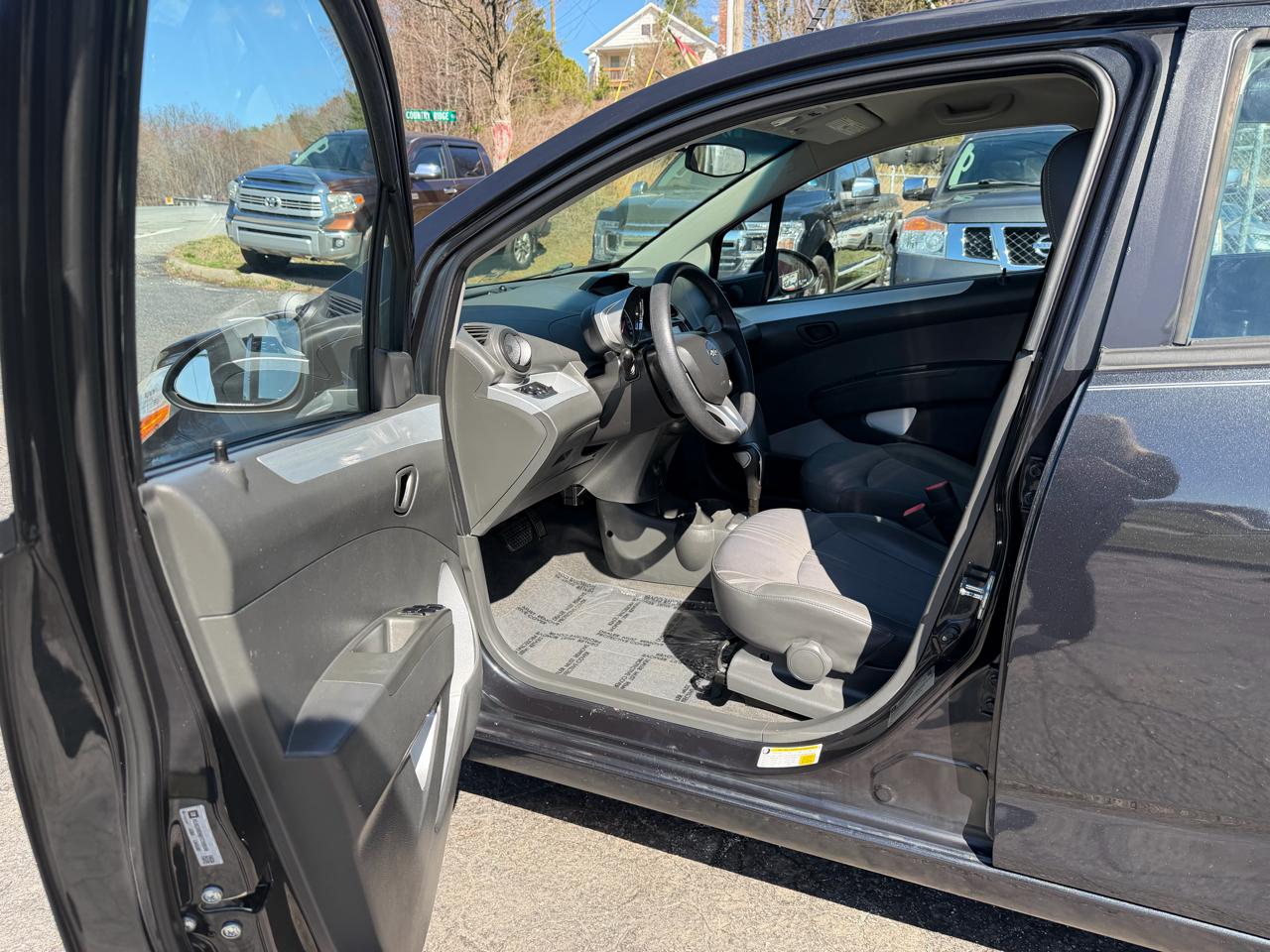 Chevrolet Spark 1LT 2015