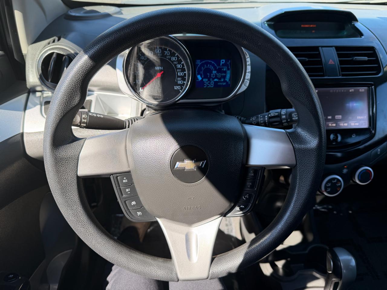 Chevrolet Spark 1LT 2015