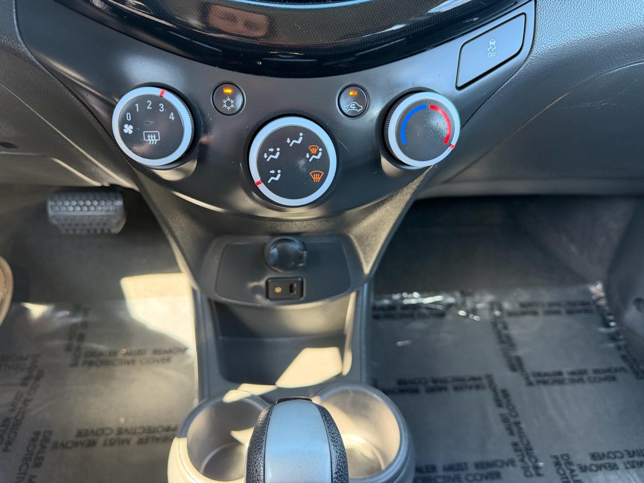 Chevrolet Spark 1LT 2015