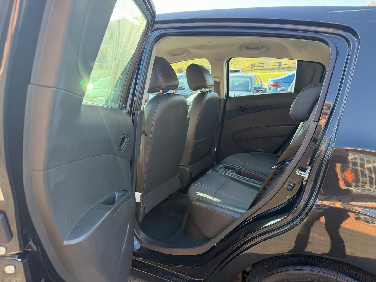 Chevrolet Spark 1LT 2015