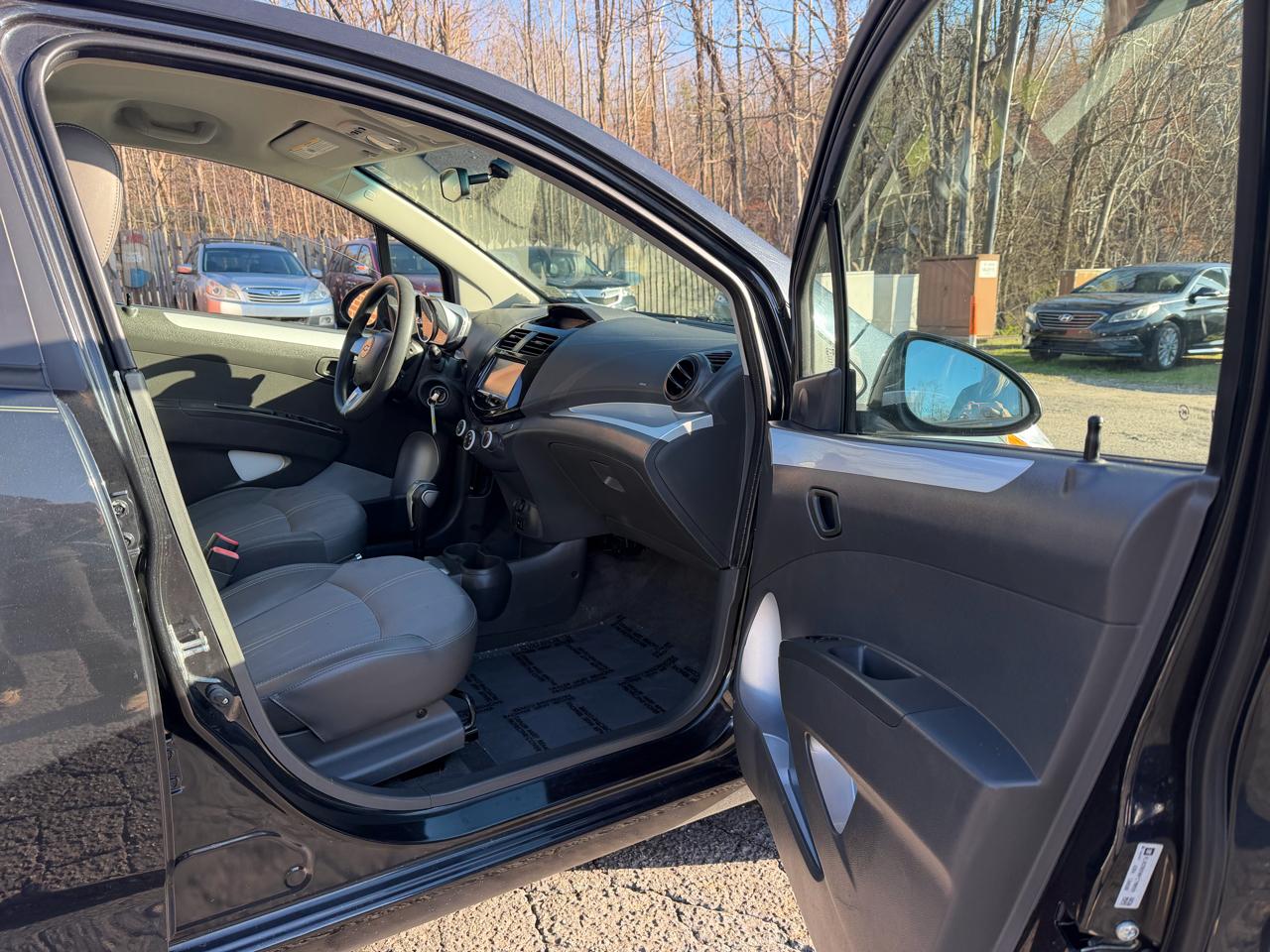 Chevrolet Spark 1LT 2015